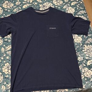 Patagonia Men's Dark Blue Short Sleeve Tee